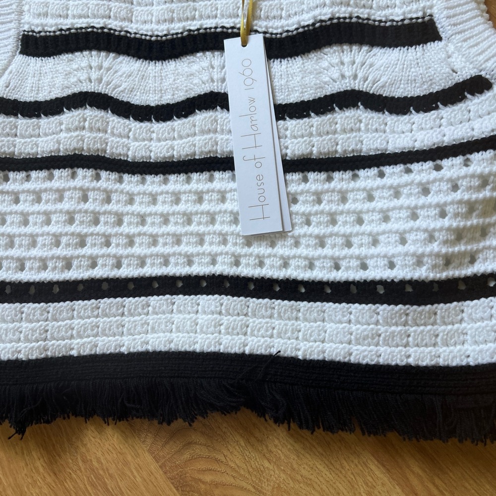 NWT House of Harlow 1960 Womens XS Crochet Knit Tank Striped Fringe Sweater Vest - Picture 3 of 9